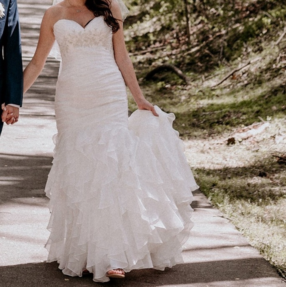 Wedding dress